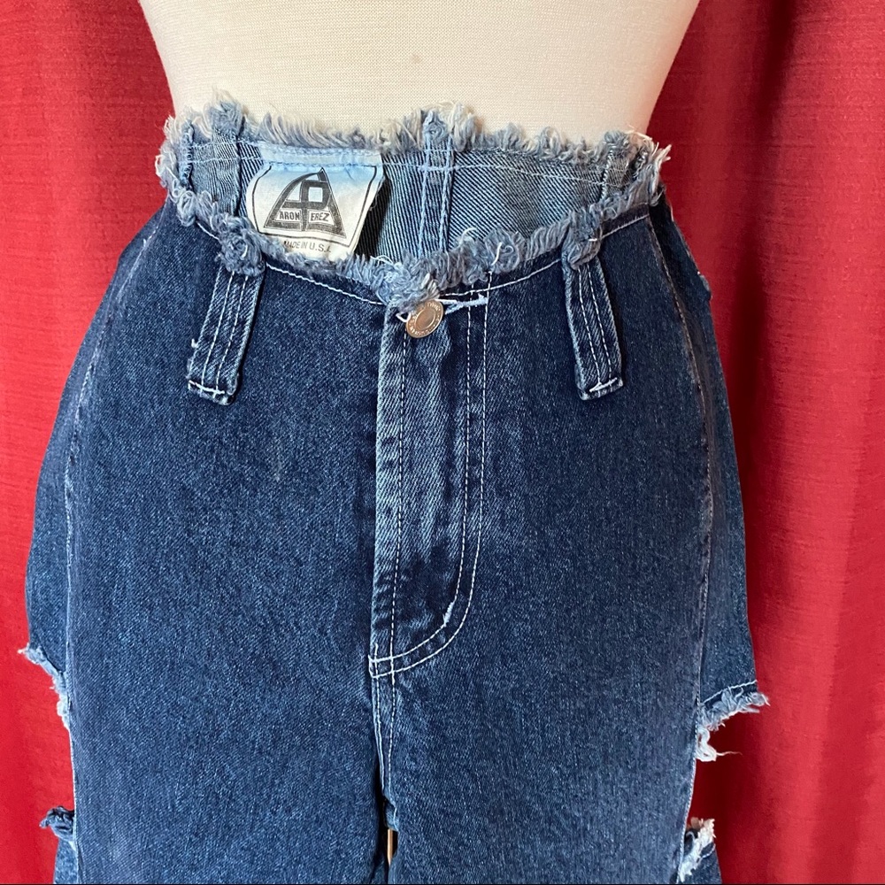 ❌❌SOLD DO NOT BUY Shredded Vintage Punk Jeans❌❌ - Picture 2 of 8